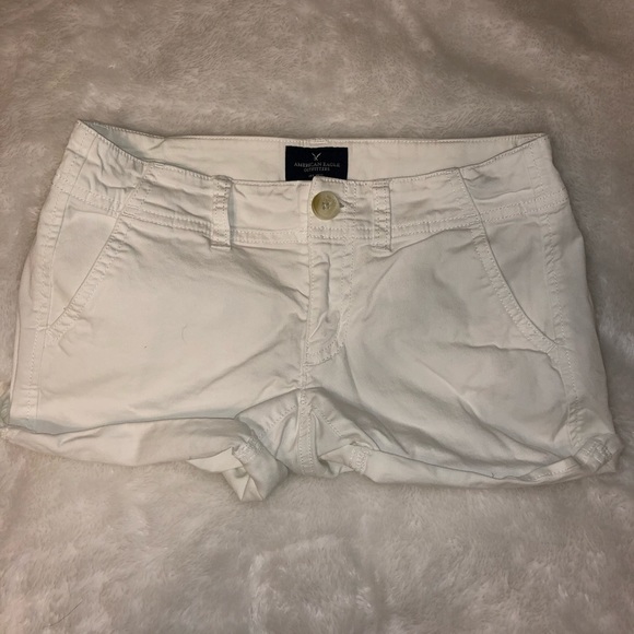 American Eagle white shorts! - Picture 1 of 1